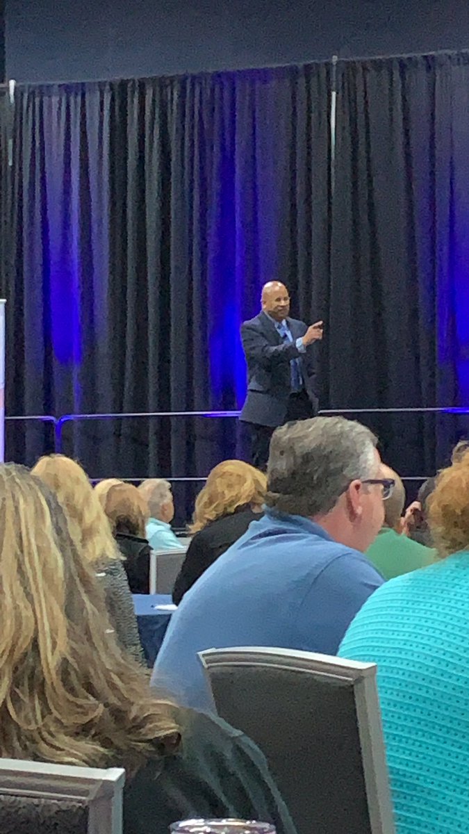 katicarthum's tweet image. What is your leadership mission? #wasaawsp19