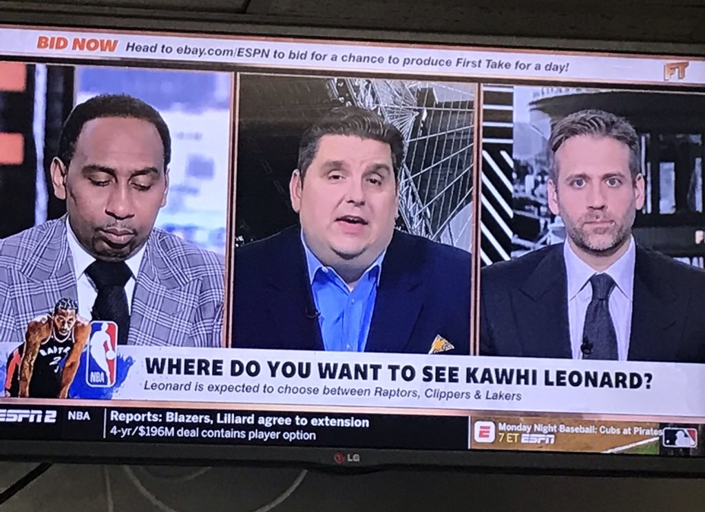 CosmicDisclose's tweet image. #FirstTake is falling off the tracks. These 2 Hate eachother.
#StevenASmith is so disinterested he’s Regularly texting LIVE ON CAMERA.
—-
#MaxKellerman is awful. He’s condescending &amp;amp; a know it all who’s inside voice is
🤯SHOUTING🤬.
#ReplaceMax #ESPN #Durant