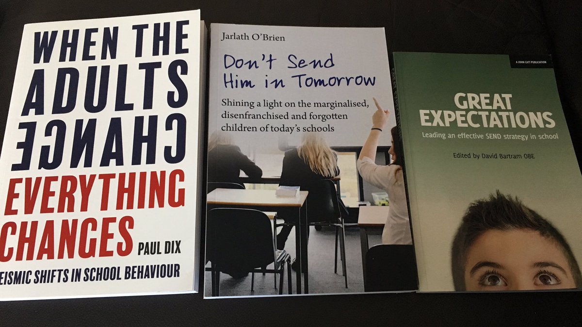 b_rob80's tweet image. This should keep me busy for a bit. 📚