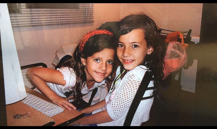 demontebckermai's tweet photo. @natisegobia desde hace casi 15 y sumando🥰 @PiliSaraviaa https://t.co/84G7B405Ge