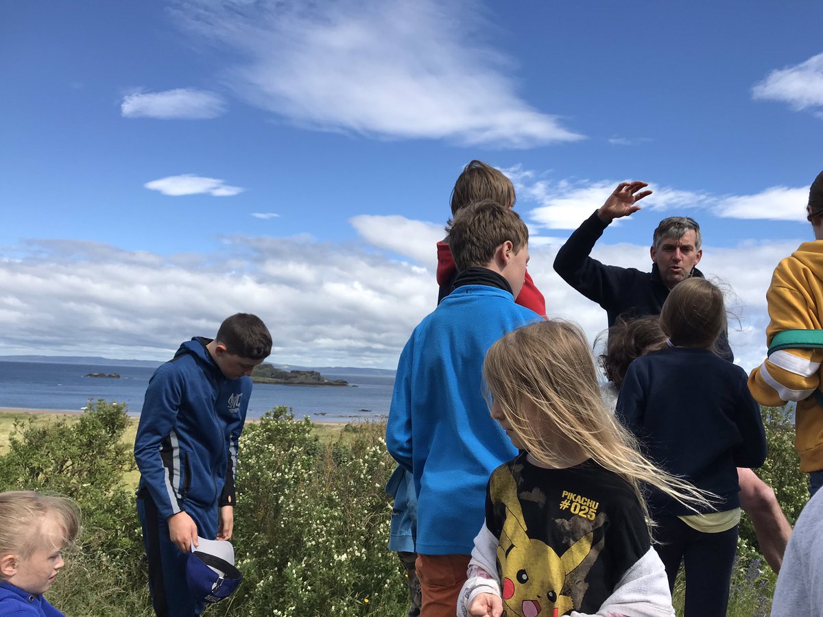 ELCrangers's tweet photo. It was a great first day for our Junior Explorers Discovery Week! After getting to know one another and the site, we had an introduction to #firelighting, played some #environmentalgames, put up and hung out in our #hammocks and ended the day with a game of stealth! https://t.co/9exQnp4mLJ