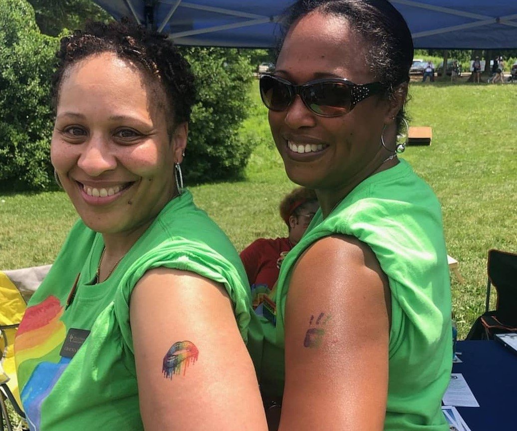 HCOHRE's tweet photo. Office of Human Rights @HoCoOHR &amp; the Howard County Human Rights Commission taking part in the first ever Pride festival on Saturday, June 29. Thank you to PFLAG Howard County and Howard County PRIDE @hocopride for letting us be a part of your celebration #PrideMonth #loveislove https://t.co/aBx0EJmsV5