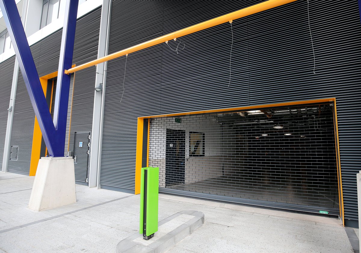 LBSGroupLtd's tweet photo. A spectacular image of the LBS Portcullis Grille supplied and installed at Stratford International
#shutter #carpark #stratford #westfield #stratfordinternational #lbsgroup #colourful #rollershutter #steeldoors #construction #safetyfirst https://t.co/Z66vZ6NoWL