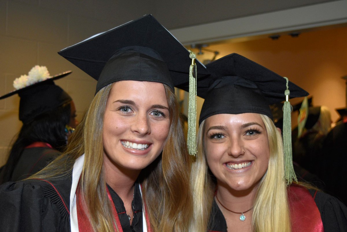 iuindySHHS's tweet image. Today marks the 1️⃣ year anniversary of @IUPUI SHHS! This past year has been filled with accomplishments from our students, staff, faculty, and alumni. We look forward to continuing to make an impact on the community and provide opportunities for our students. #weareSHHS #myiupui