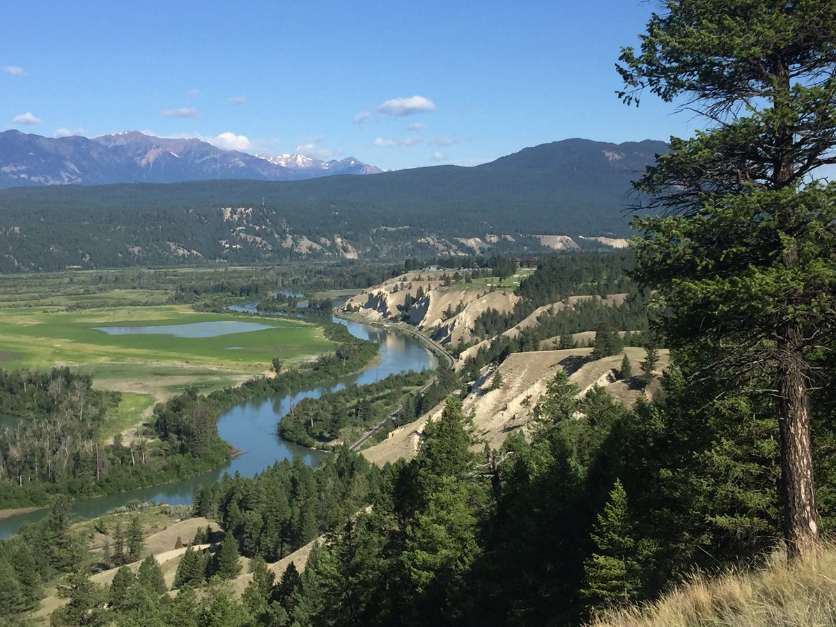 Out riding in the Radium BC area and enjoying the spectacular views this Canada 🇨🇦 Day <a href="/Tourism_Radium/">Tourism Radium</a>