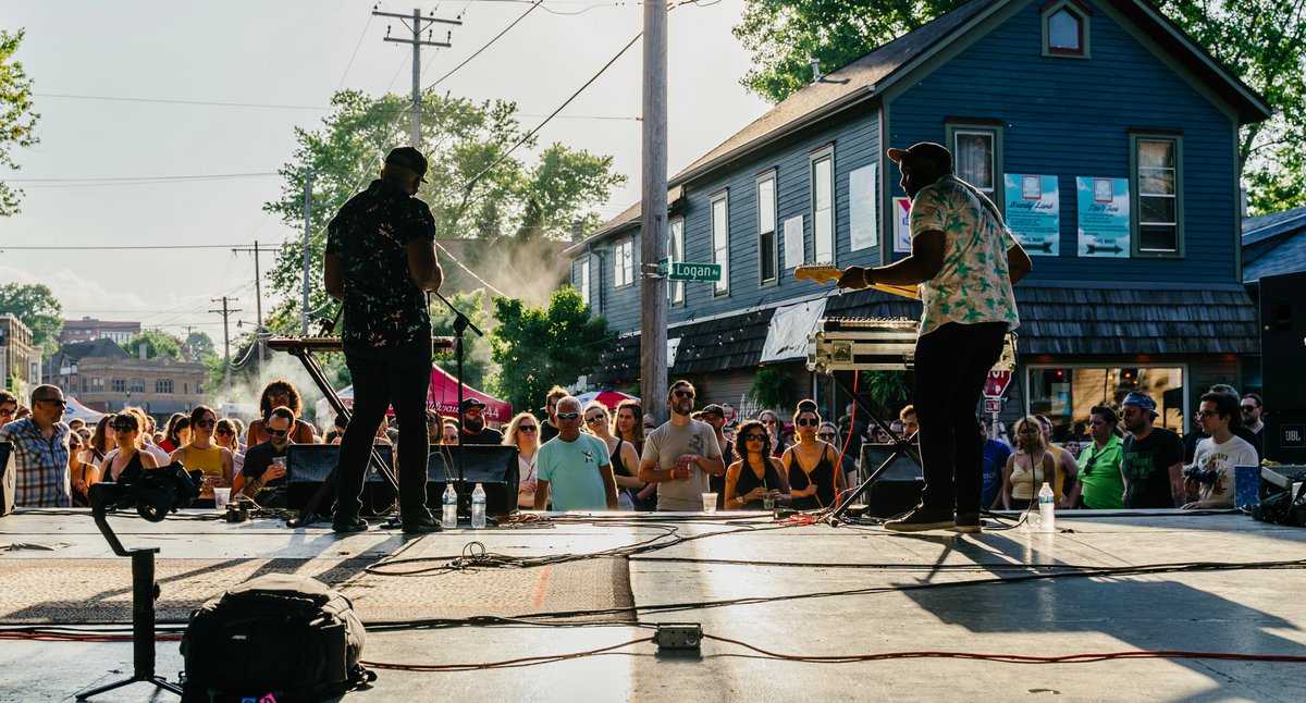 Relive the 12th annual Burnhearts/Pabst Street Party with these photos
milwaukeerecord.com/city-life/reli… <a href="/burnhearts/">burnhearts</a> <a href="/ShleBerry/">Shle Berry</a> <a href="/Immortal_GF/">IMMORTAL GIRLFRIEND</a> <a href="/fuzzysurfmusic/">Fuzzysurf</a>