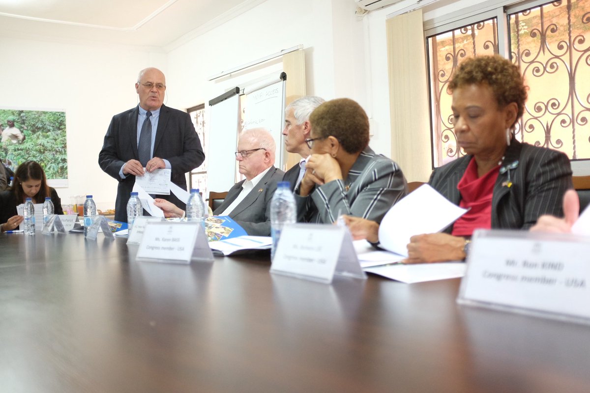 RefugeesCmr's tweet photo. While visiting #UNHCR #Cameroon, the US Congress delegation had the opportunity to meet # refugees who came to explain their daily challenges and expectations for the future @RepBarbaraLee @RepKarenBass @JacksonLeeTX18 @RepRonKind @JimPressOffice @RepHankJohnson @RepRonWright https://t.co/EWGGzpuHmA