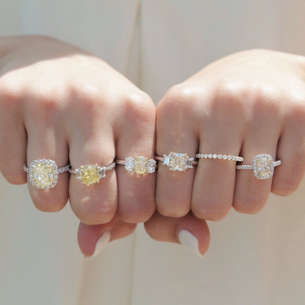 You are my sunshine. ☀️#yellowdiamonds #diamondring #engagementring