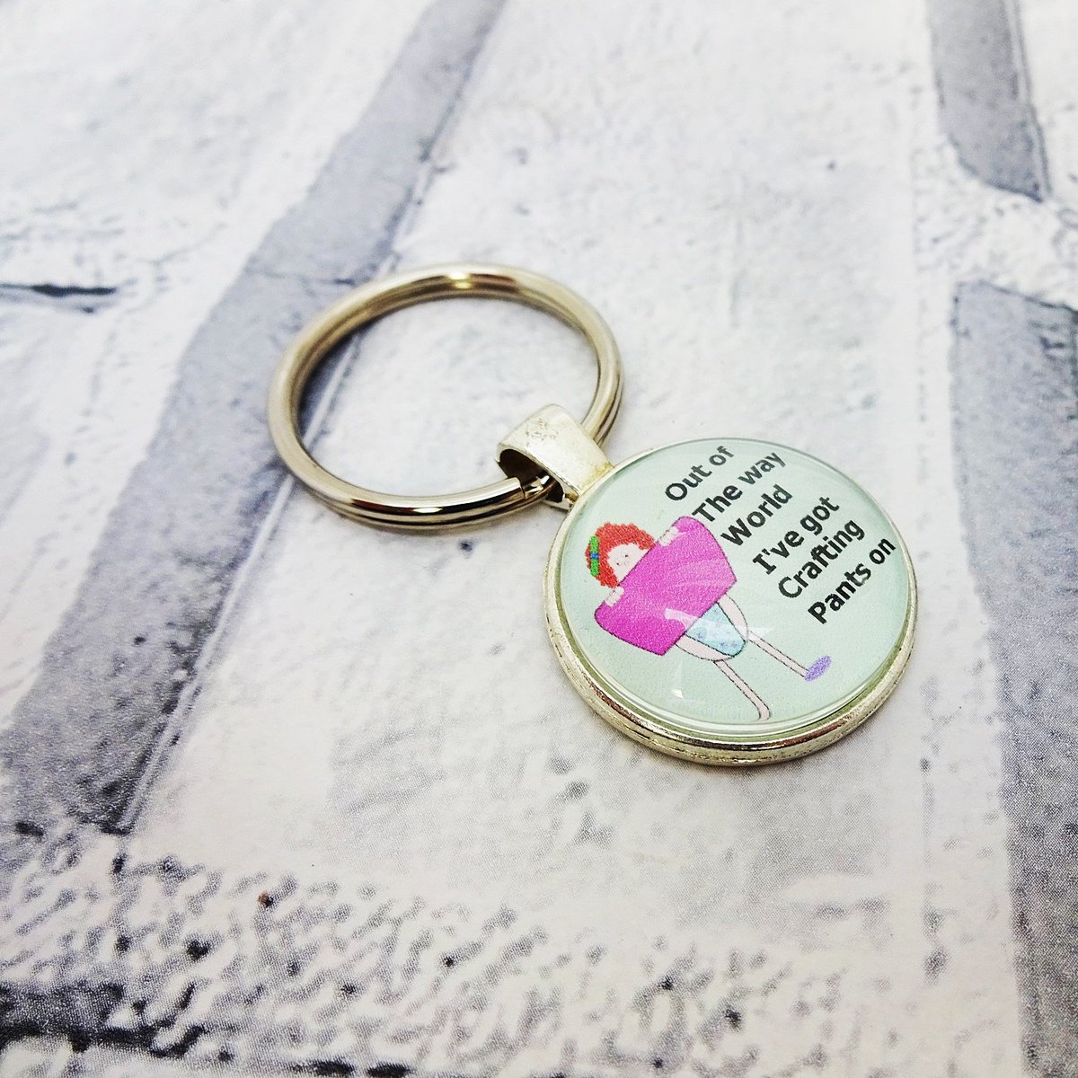 martisanne's tweet photo. Crafters keychain, Gift for crafter, crafting keyring, craft addict keychain, craft nerd, funny, co worker gift, humour, crafting bag charm https://t.co/2Ew6f93Lky #EtsyTeamUnity #TMTinsta #GiftForCrafter https://t.co/Eab0nxhaWa