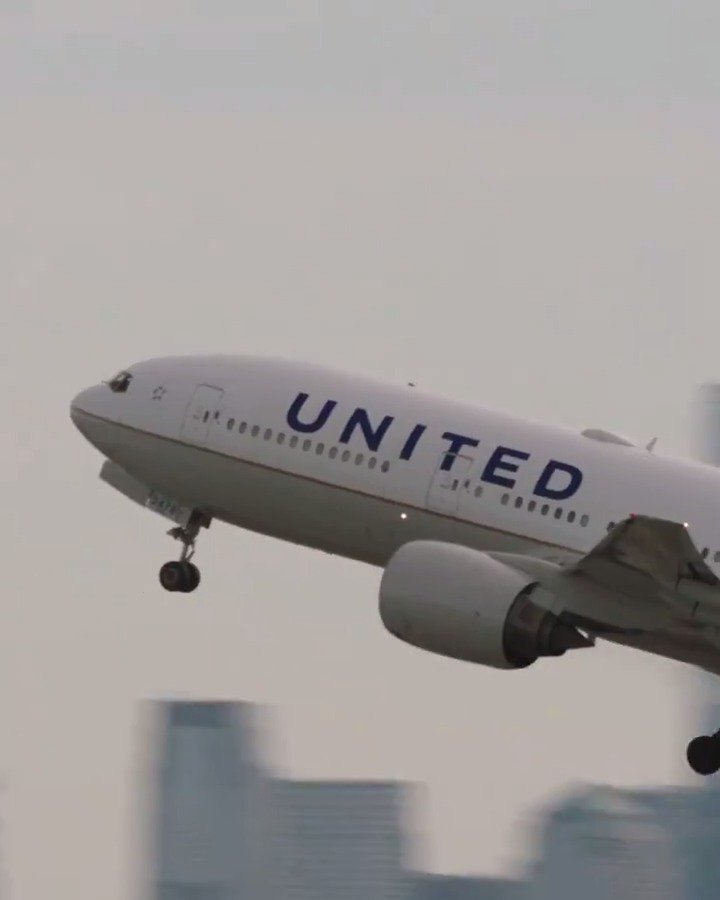 United Airlines What Do Peter Parker And His Classmates Have In Common With One Of Our Planes And Some Of Our Employees They Re All In Spidermanfarfromhome Go Behind The Scenes
