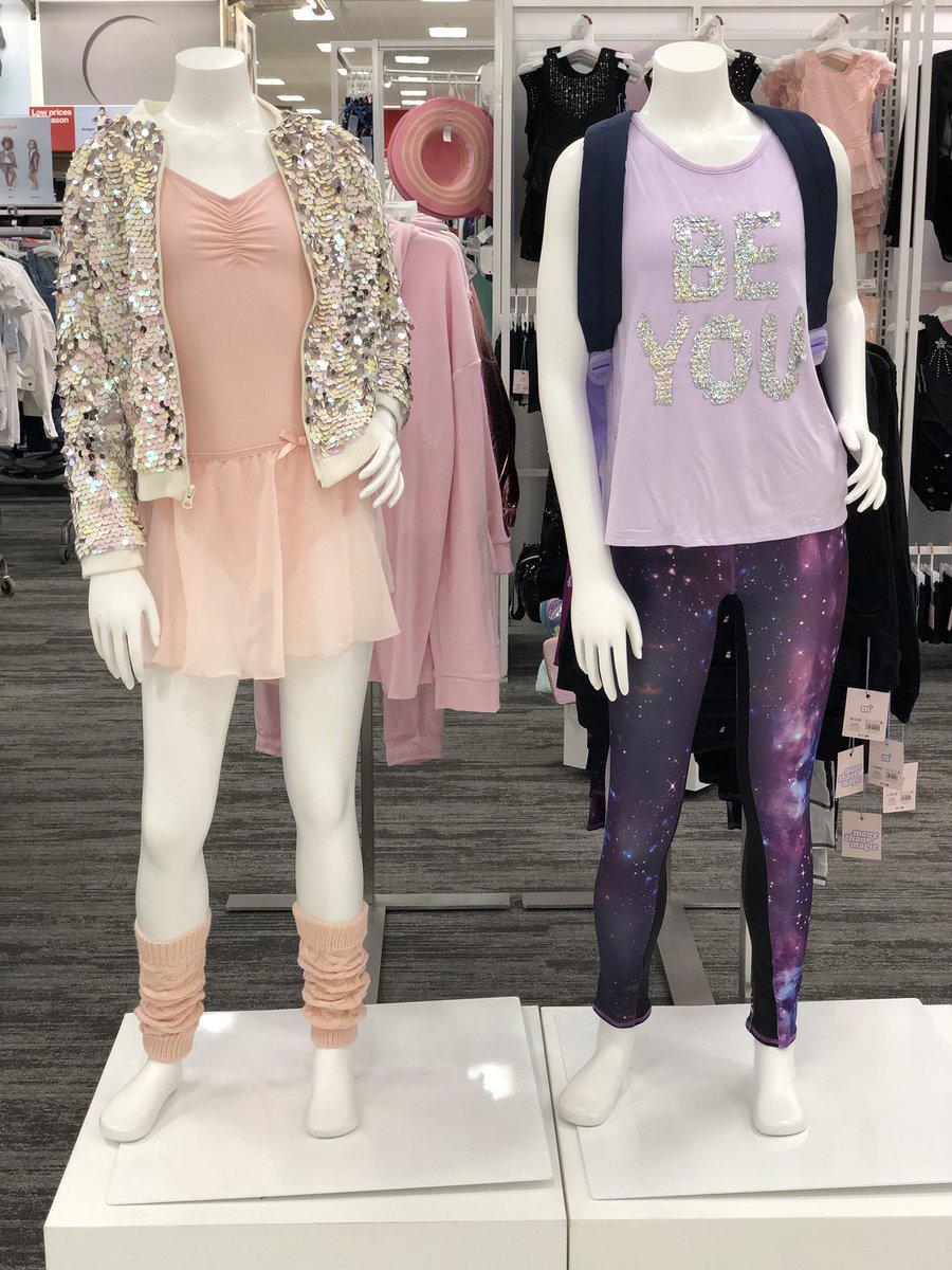 mal_neighbors's tweet photo. So much excitement about #MoreThanMagic at T1919 🤩 @eochampaugh @HannahStanbery https://t.co/vigRKAmCgA