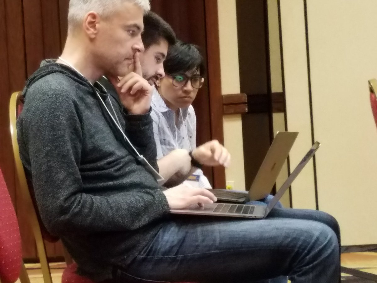 HumanConnectome's tweet photo. @qu_nex team hard at work getting ready for their next lecture...#HCPCourse2019 https://t.co/vKffCTbbzD