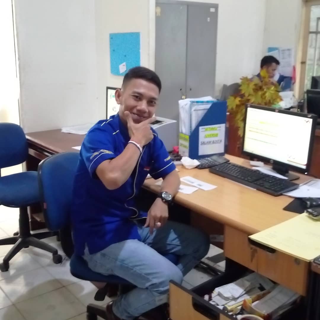 VmDisen's tweet photo. Bismillah....
#Spirit
#MetPagi https://t.co/6TLzbBw5RP