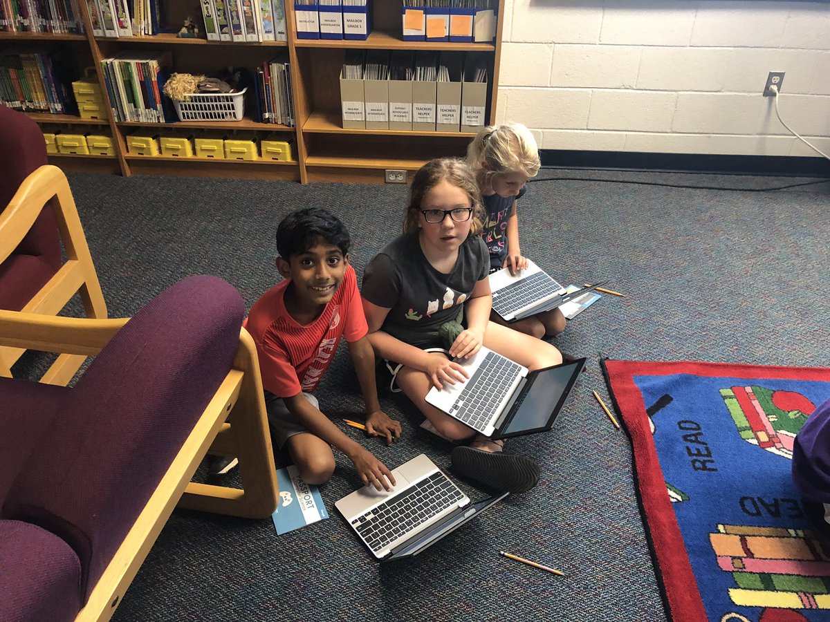 Tech_NicholeEDU's tweet photo. Campers at Camp Code were excited to get to work on their #CSFirst lessons from their passport. Can’t wait to keep working! @GoogleForEdu @MsNykorchuk5 #LibEagles19 #CampCode https://t.co/tCjBelliT5