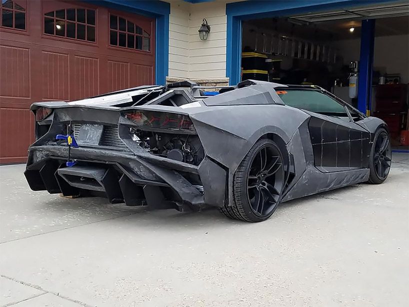 designboom's tweet photo. physicist and son are 3D-printing a full-scale lamborghini in their own backyard
https://t.co/xnU1Hwg5dn https://t.co/4amdrCqvJG