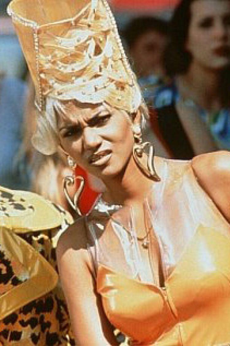 Brooklyn White S Tweet For B A P S Halle Berry S Makeup Was