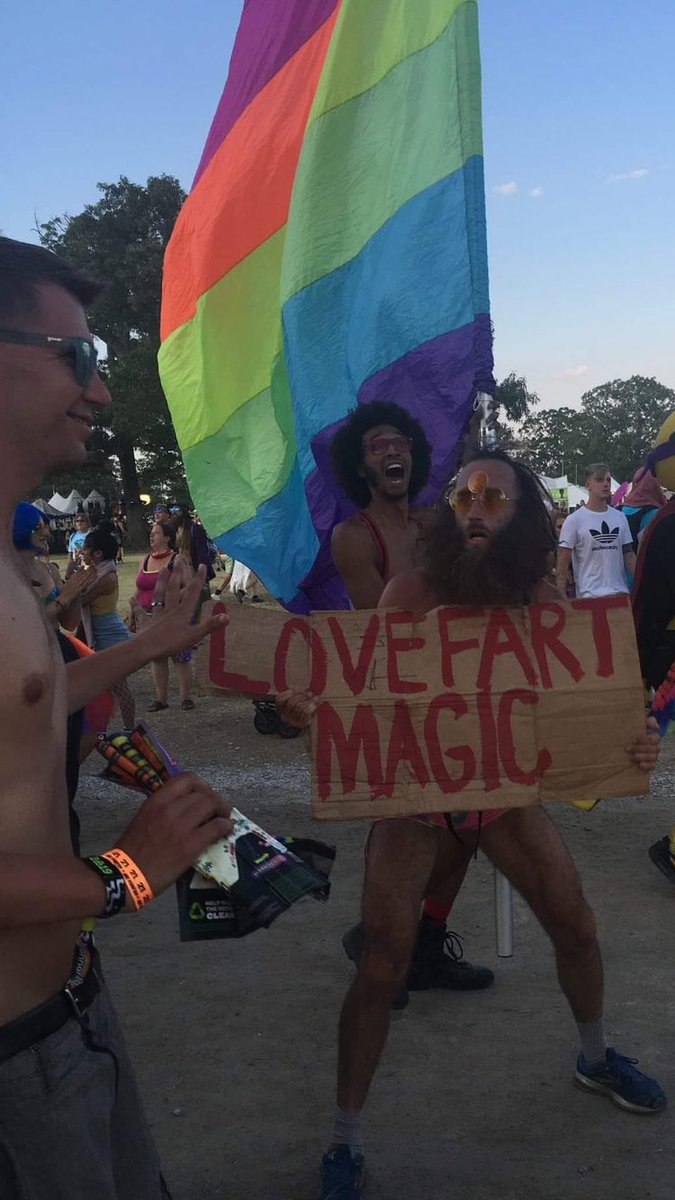 trutherbot420's tweet photo. Love Fart Magic... my new mantra https://t.co/XPOAUhs7h0