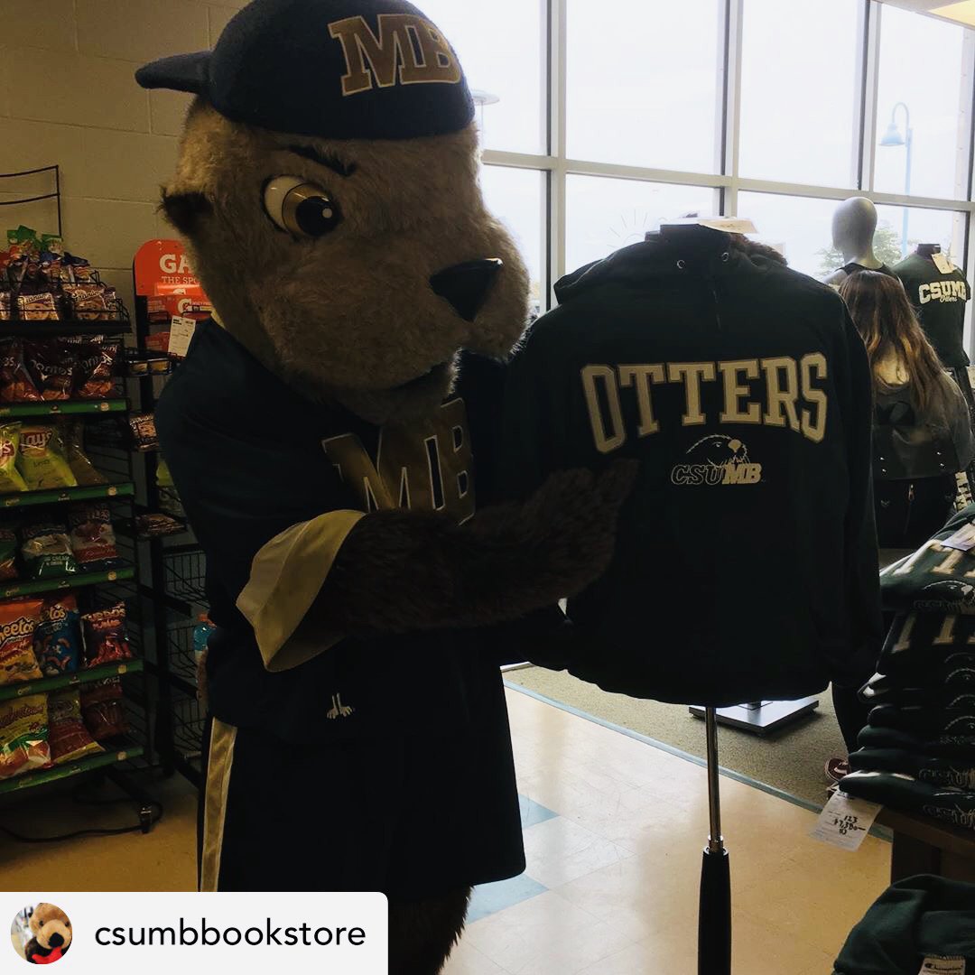 CSUMB's tweet photo. That's a whole lot of #MBmons! Tag your post with #MBmon if you see a @csumb or @otterathletics logo nearby and be sure to stop by the @csumbbookstore for all your Otter Swag needs! https://t.co/I25RjQNlqP