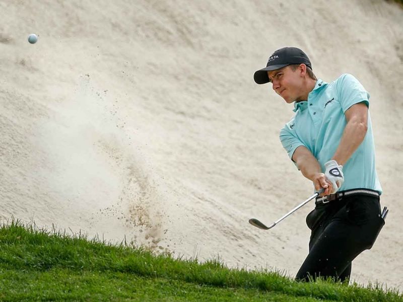 GolfChannelLA's tweet image. Los ganadores entre los latinoamericanos este lunes en el @OWGRltd:

🇲🇽 @carlosortizGolf: número cinco de Latinoamérica

🇦🇷 @FabianGomezGolf: regresa al Top 500

🇲🇽 @Abraham_Ancer: vuelve a ser el n°1 de la región.

Detalles acá: bit.ly/2S1cfNx