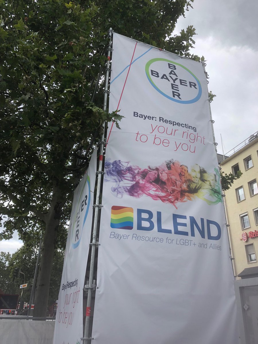 axel_steiger's tweet photo. Proud to be part of this family#bayer#cologne https://t.co/4EUNzXTKOh