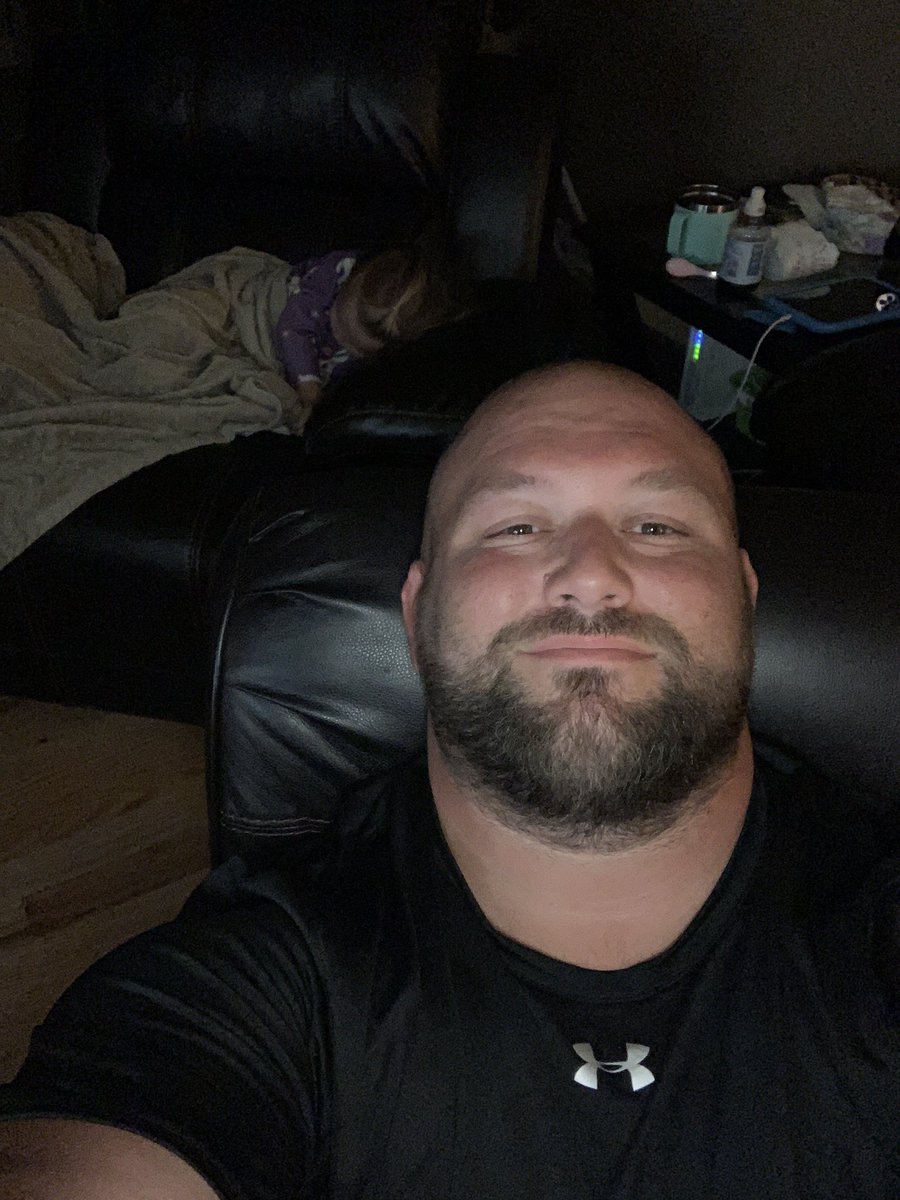 EdensJosh's tweet image. Long day but a good day. Landree is all crashed out in the recliner lol.  #alltuckeredout
