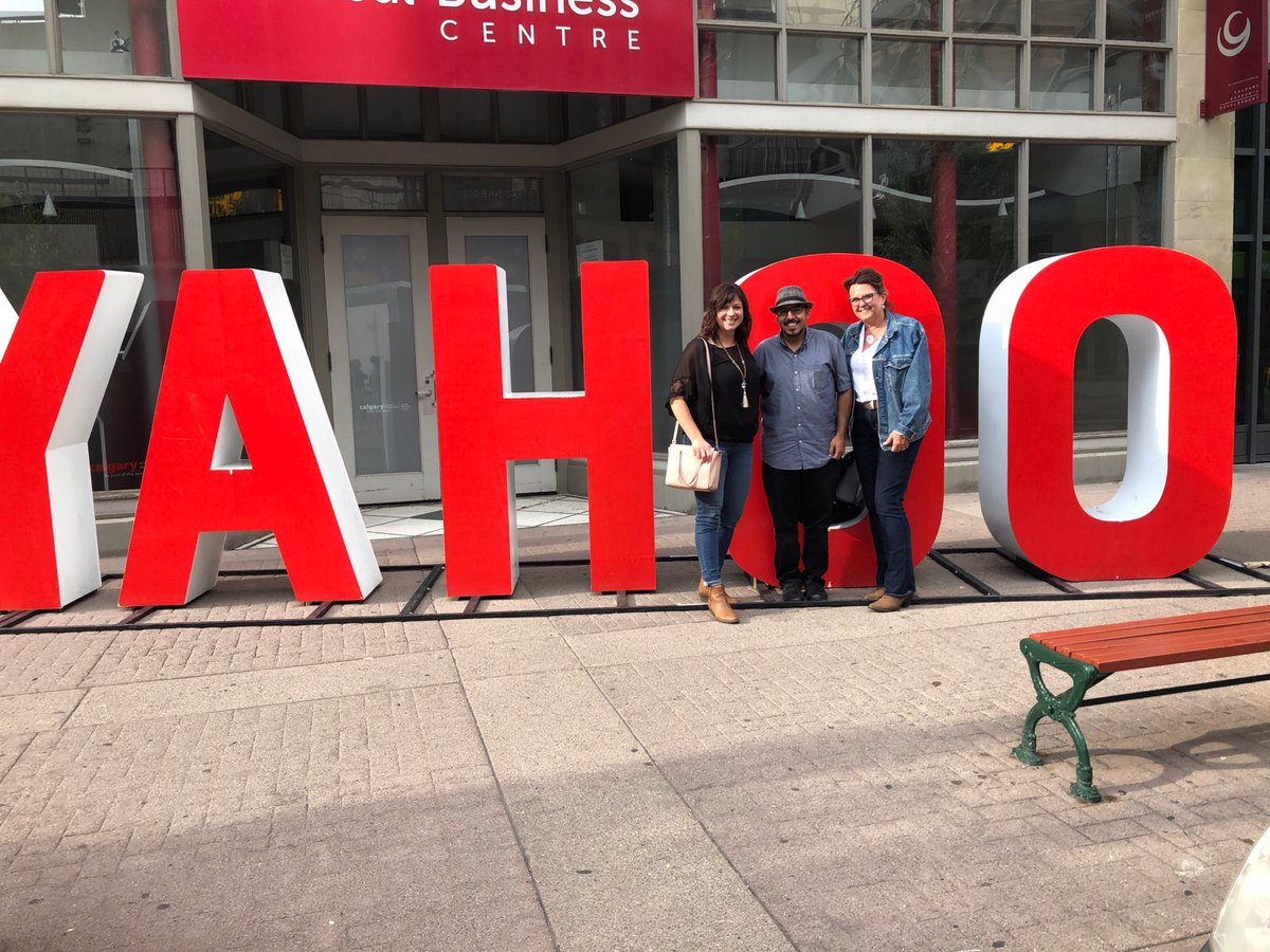 Suz_Ebe's tweet photo. Yahoo! Hussam from @FuturpreneurAB is in town! Great to meet up with @whos_samt and @RiotgirlKim from @ATBBusiness in YYC following #Irodeo. @BusinessLinkAB https://t.co/zTc2u4QH2x