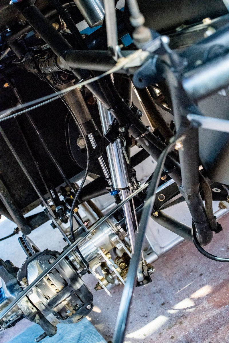 Motorsport Monday! Have a look at the super clean suspension setup of Tim "T-Mac" McCreadie. BILSTEIN AS2-R and EM46 shocks suspend hi Long Hong Chassis.
_________________________________________
#BILSTEIN #DriveTheLegend
_________________________________________