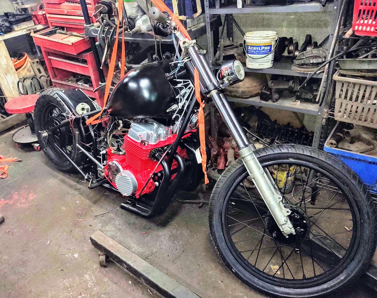 cb750 hardtail