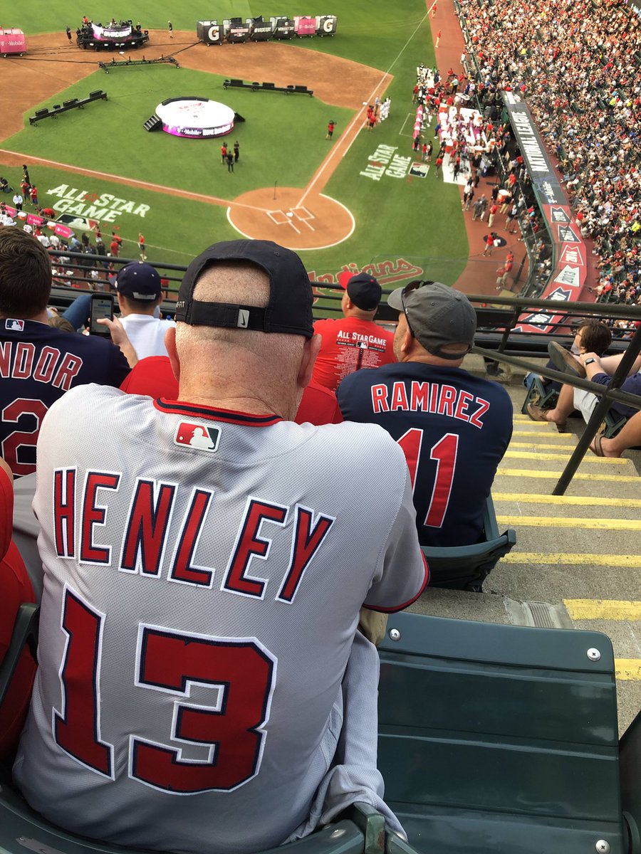 SwimDadDave's tweet photo. @Nationals @masnNationals Representing Bobby Henley at the #HomeRunDerby https://t.co/TZ48fACagt