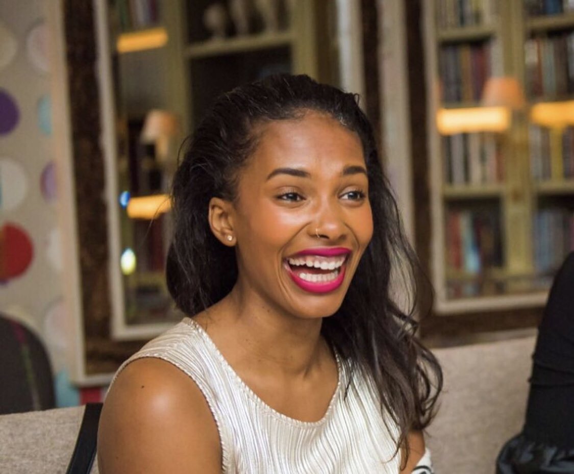 Melissa Butler <a href="/melissarbutler/">Melissa Butler</a> the founder of The Lip Bar <a href="/thelipbar/">TLB</a> 💄 is selling more than lipstick ✨✨ in the likes of Target and other platforms. .
#25BWB are a force 
.
#thebeautyofus #lipbar #lipstick #sharktank #entrepreneur #beauty