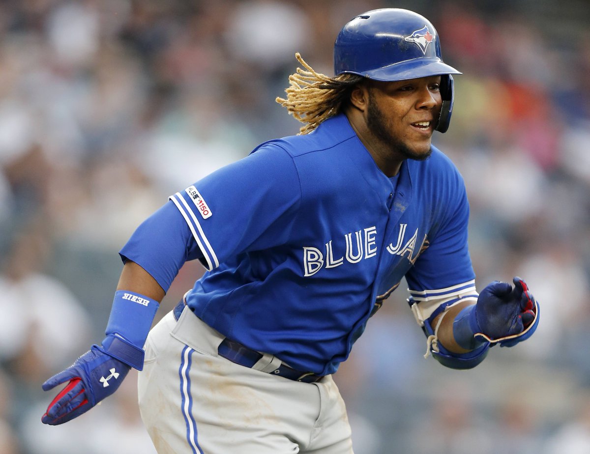 29 HOMERUNS. VLAD JR. RAKES.

He just broke the record for most HRs in a single round in the #HomeRunDerby