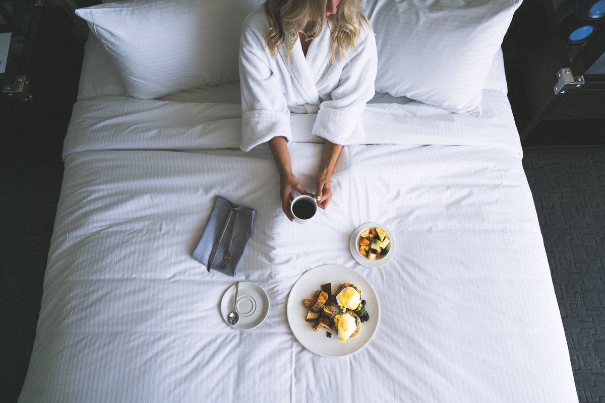Wake up like this when you stay at <a href="/hrhshenzhen/">hrhshenzhen</a> ☕️ #TravelTuesday