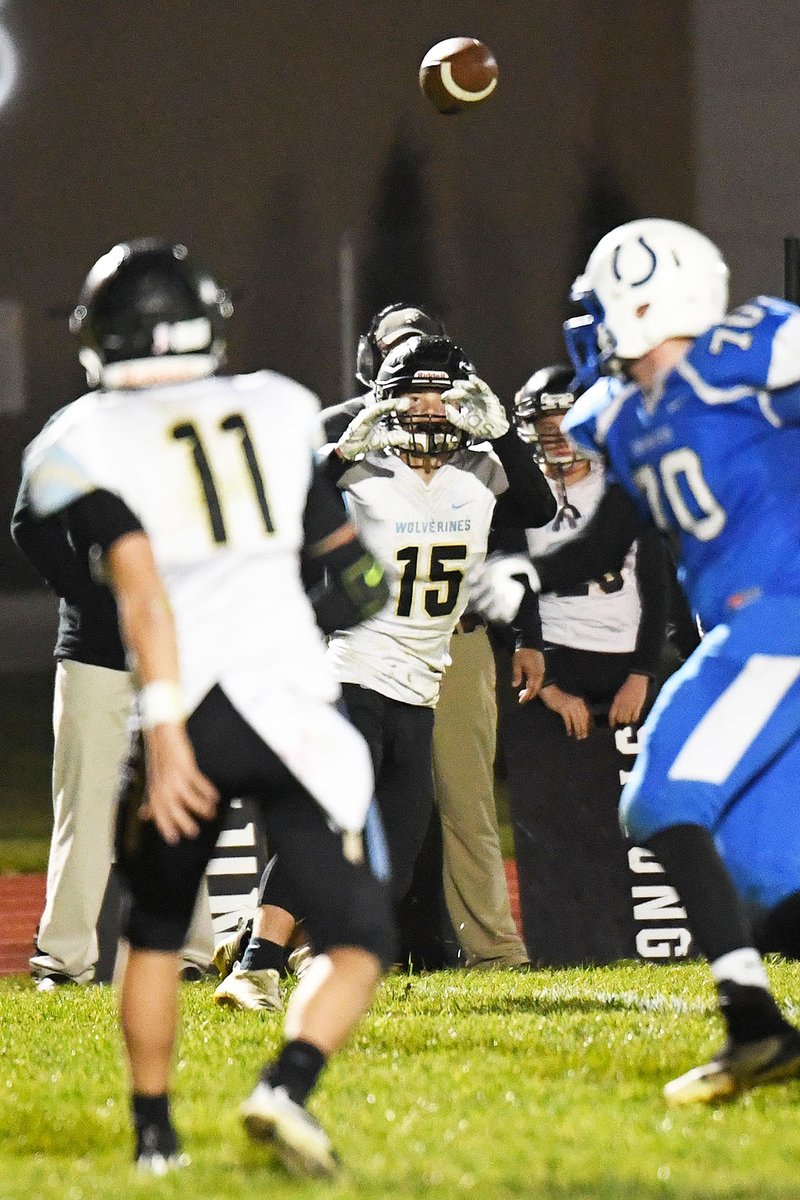 Winning the 2019 Class C-2 state football championship is so close <a href="/LucasVogt23/">Lucas Vogt</a> and his <a href="/BRLDWolverines/">BRLD Wolverines</a> can taste it. Now, can they seal the deal? (Insert here, "Just Like Basketball" chant) #nebpreps <a href="/jaxonj34/">Jaxon Johnson</a> <a href="/Willgatz1124/">William</a>