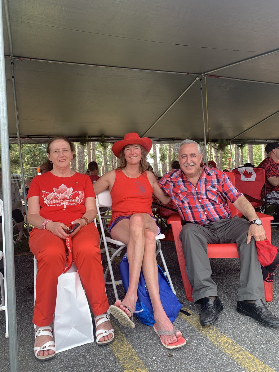 Eli_ElChantiry's tweet photo. God keep our land, glorious and free! Happy Canada day everyone! 🇨🇦 #OhCanada #HappyCanadaDay #Dunrobinstrong great event with @karenmccrimmon #Ward5Ott https://t.co/iB1j8qcD9T