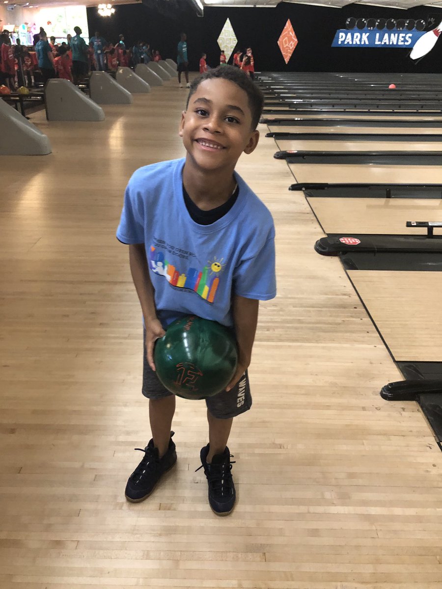 Looking for strikes #bowling #FSPkeepskidsreading <a href="/ProvidenceDay/">Providence Day</a> <a href="/FSP_Charlotte/">Freedom School Partners</a> <a href="/PDSHead/">Glyn Cowlishaw</a> <a href="/TenParkLanes/">Ten Park Lanes</a>