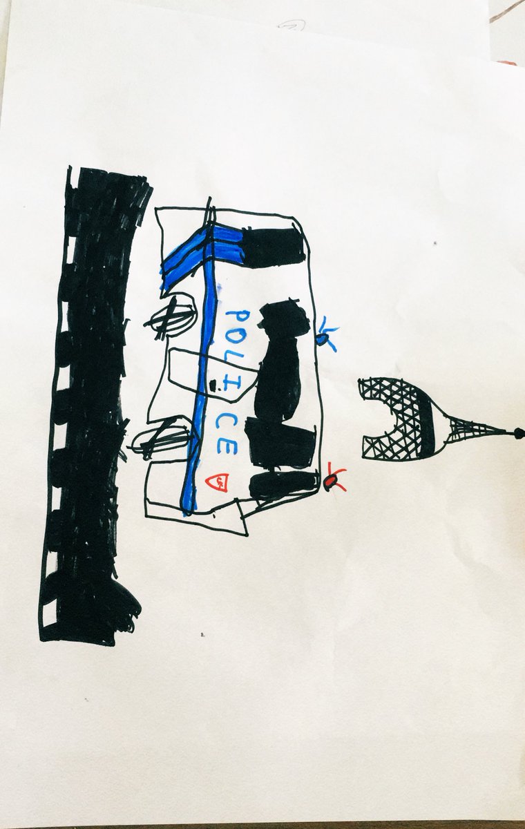 FirewomanM's tweet image. Mon fils a fait un dessin (5ans) pour dire merci aux #fdos (police gendarmes ...)
De le protéger des « méchants » 

Mais une question le turlupine 
Comment faire pour l’envoyer à touts les #fdos de France .🤔
#police
#Gendarmerie 
#DerriereLUniforme
