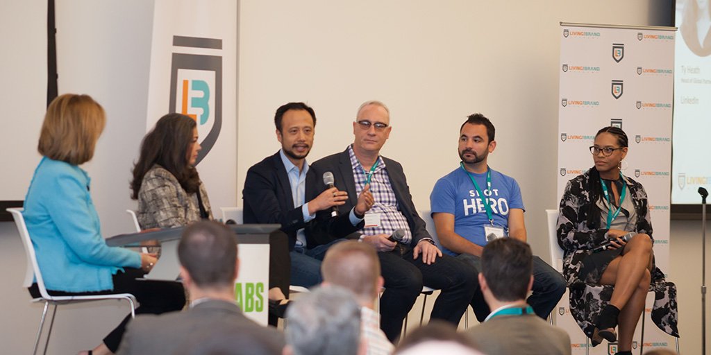 valuespurpose's tweet photo. Calling CEO’s, CMO’s, Sales, HR, and Finance teams. Attend BRAND INNOVATION QUEST Chicago 2019, 7/31-8/1. Watch our video https://t.co/tw9bQZcen6. We'll discuss Leadership, Strategy, Brand, Culture and Innovation in the face of disruptive change. Register https://t.co/0NWFMoPbAq https://t.co/6wQWXhIOng
