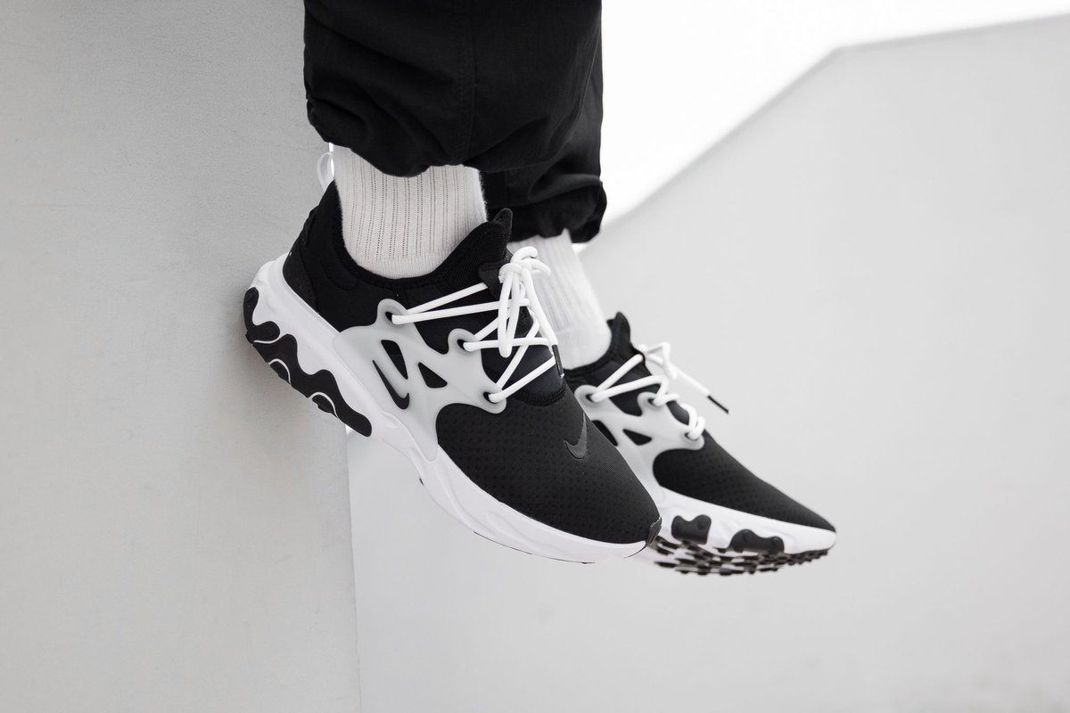 nike react presto ghost