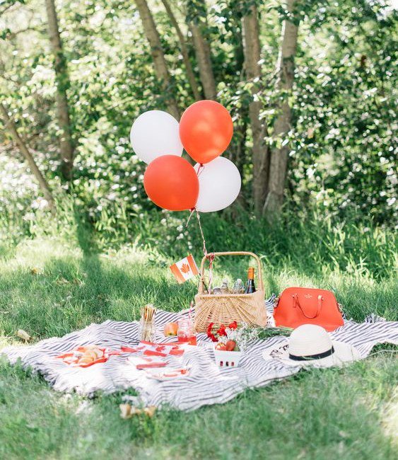 Happy birthday Canada! We're real proud to live among the nicest, sorry-est, maple syrup and beer drinkin' buds around. 

Wishing a wonderful #CanadaDay to you and your families!

[o]: <a href="/204Park/">Diana</a>