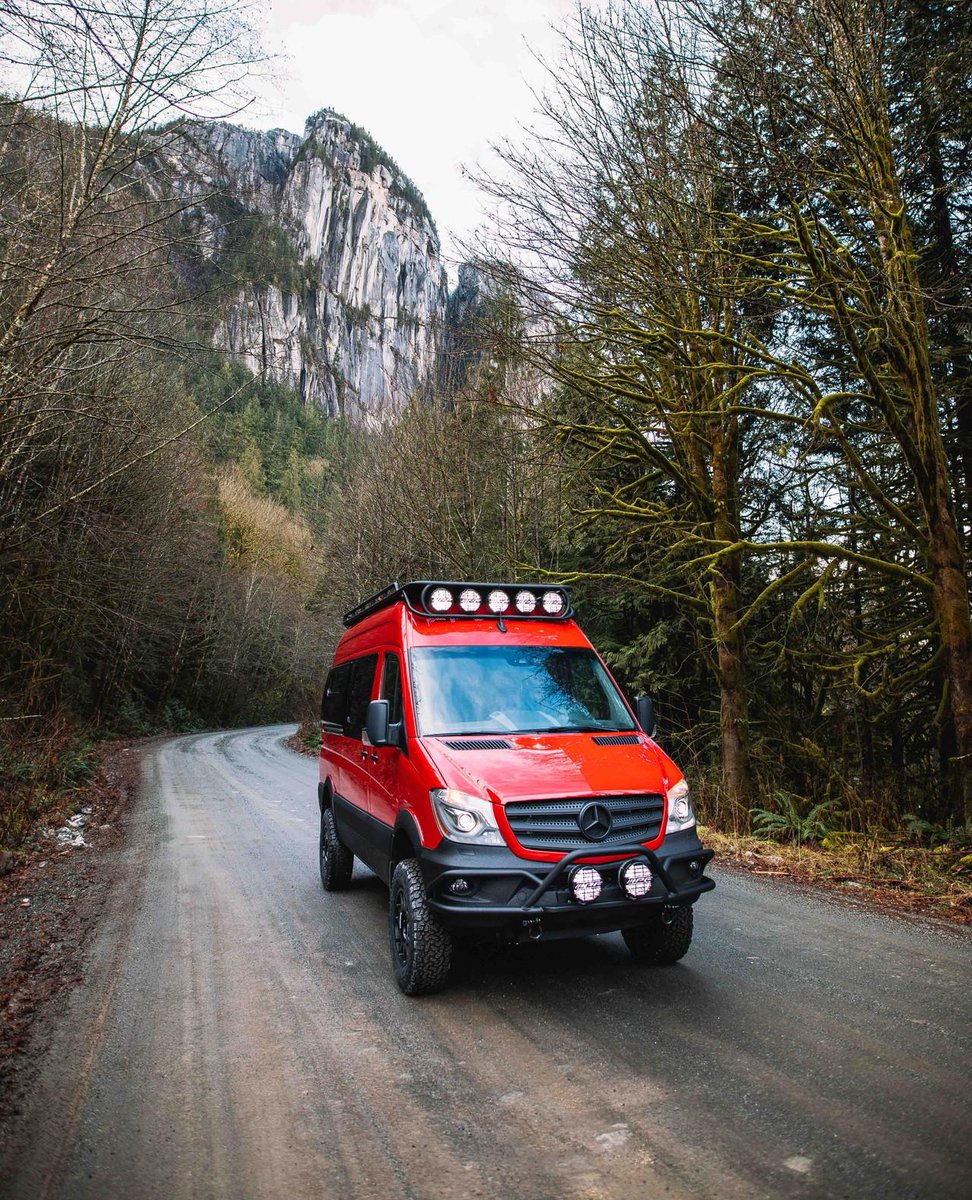 Nomad Vanz tweet media