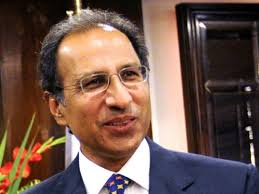 appcsocialmedia's tweet photo. No #Agreement with #IMF to #FixExchangeRate at #CertainLevel: #HafeezShaikh
#APPNews
@a_hafeezshaikh @MoIB_Official @pid_gov @RadioPakistan
#FBR
https://t.co/anAKlll19f https://t.co/LLtgogDVQu