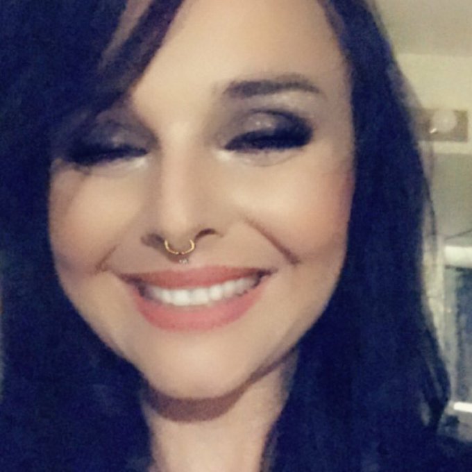 Come hangout with me on #BIGOLIVE https://t.co/4qJrNjnsUT https://t.co/sLbsxLszIW<a href="/tag/bigolive"class="tags">#BIGOLIVE</a>