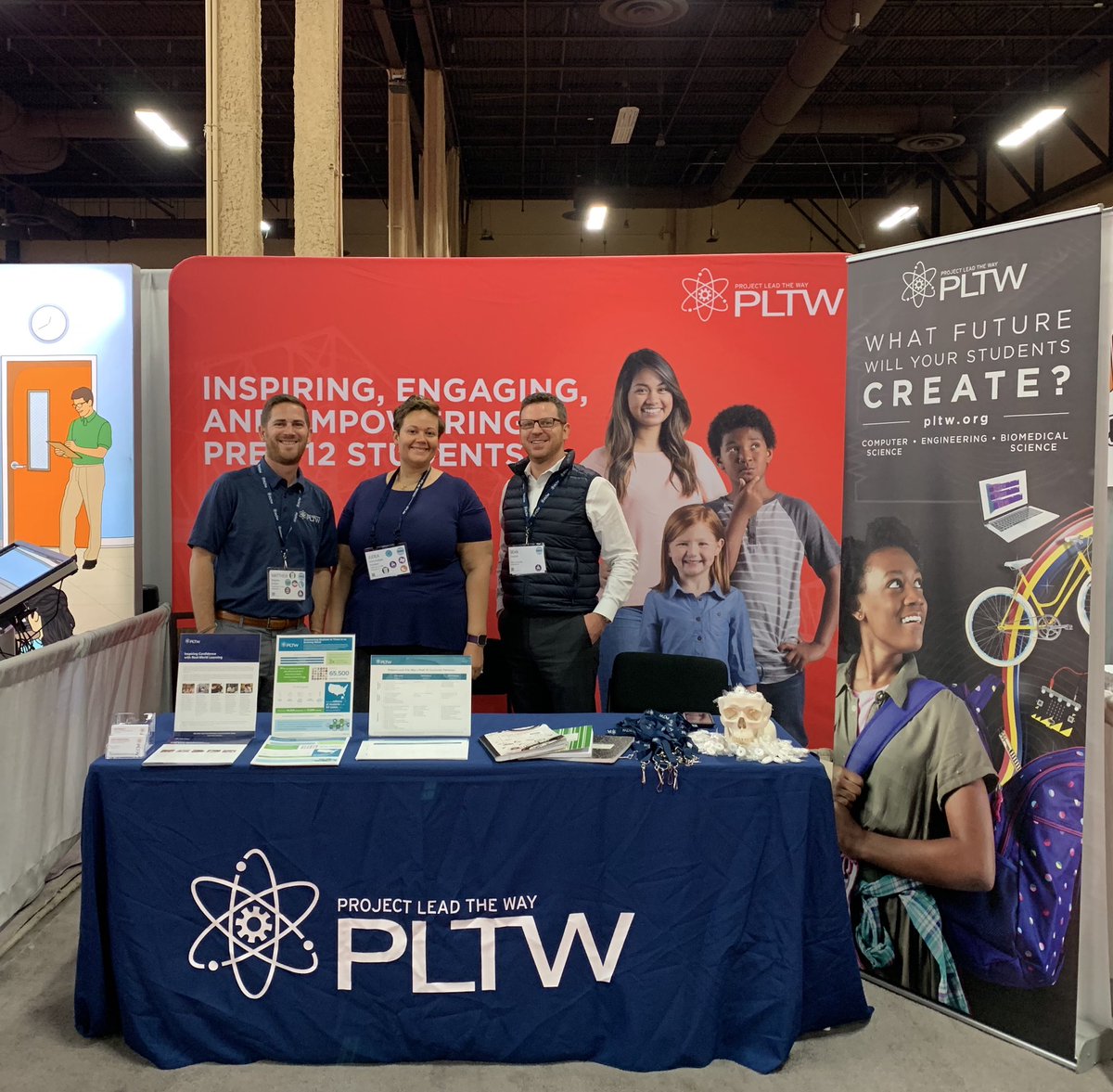 STEMKneauxZone's tweet photo. @PLTWorg is LIVE at NCSC in Las Vegas! Come visit us in the 1000 area to learn more about transformative PreK - 12 STEM learning experiences. #NCSC19 #PLTW #STEM https://t.co/QCVkqK30a0