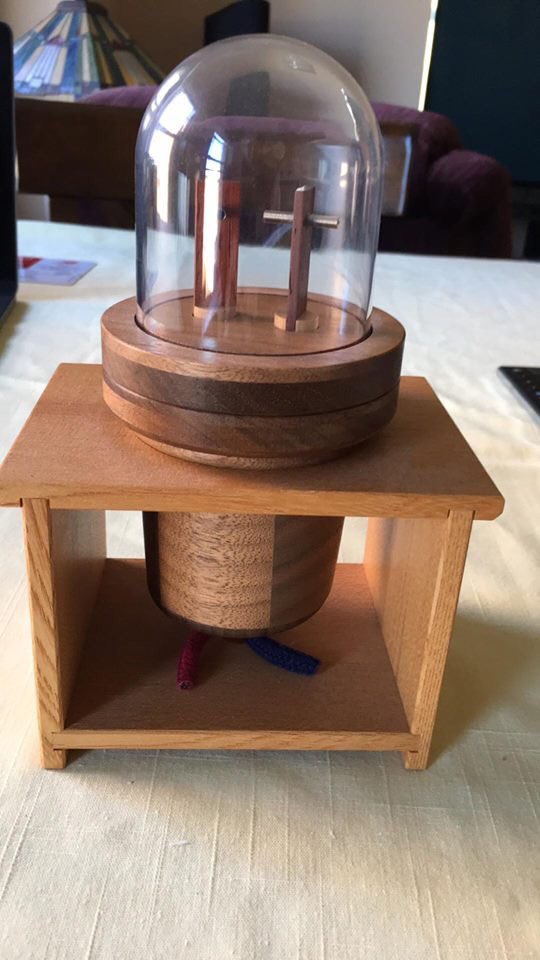 PuzzleBoxWorld's tweet photo. Is anyone interested purchasing the Iwahara Miniature Bulb Puzzle?  If so, please DM me.  Fairly simple to solve but a very limited puzzle with a unique shape! #LightBulb #HiroshiIwahara #Karakuri #PuzzleBoxWorld #Ideacontest #TrickBox #SecretSpace https://t.co/NgU0MAzIm3