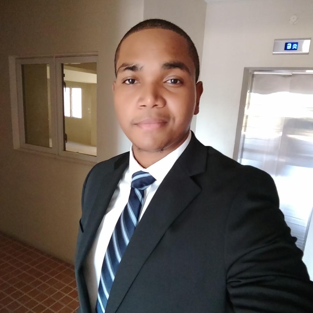 Zessa_man's tweet photo. Attorney in waiting, #PassList2019 #GodAlone https://t.co/4uvdmUCnas