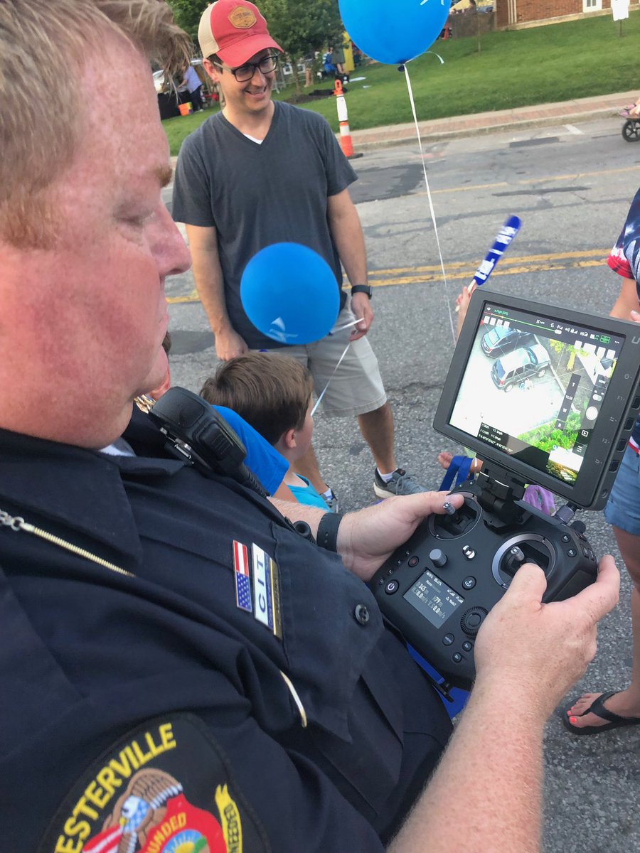 WestervillePD's tweet image. Westerville Police and Fire were able to put our drone to use on Fourth Friday. A little girl was separated from her parents and we were able to locate her using our drone in just minutes. We used the drone to keep an eye on her until she was safely reunited with her parents.