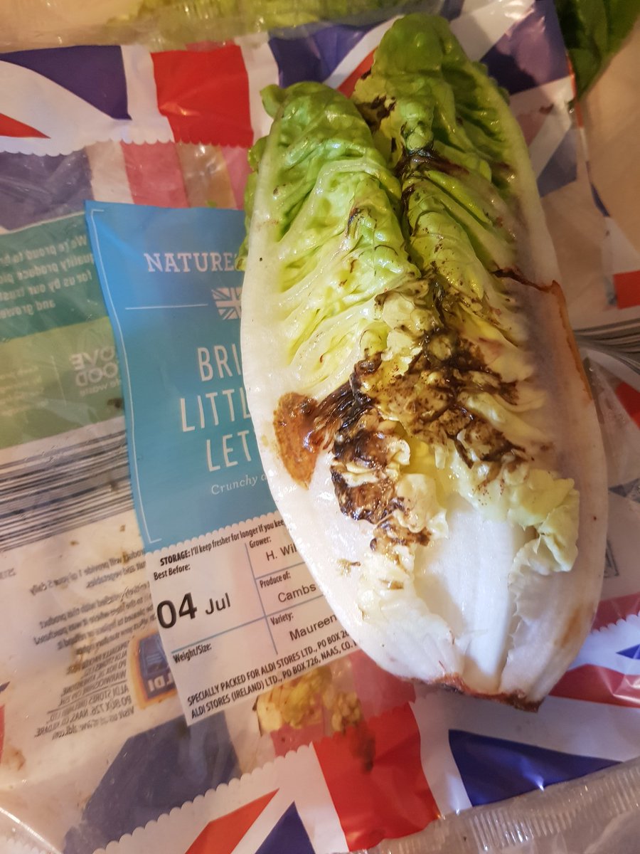 Alicia1985's tweet image. I love @AldiUK I really do. But every time I buy salad from there it's got something wrong with it. Avoided buying it from there for a while, decided to give it another go yesterday and got this! Newly opened today, date until July 4th 🤢🤮👎 Never again! #aldi #putoff