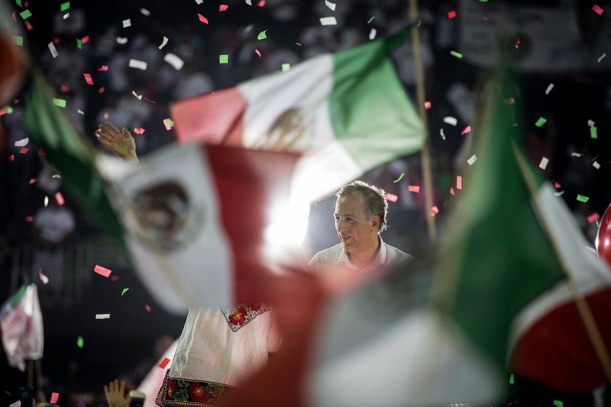 A un año de las elecciones, me siento orgullosa de seguir acompañándote, @JoseAMeadeK, a construir el México por el que siempre hemos soñado. A seguir trabajando! #TodosPorMéxico