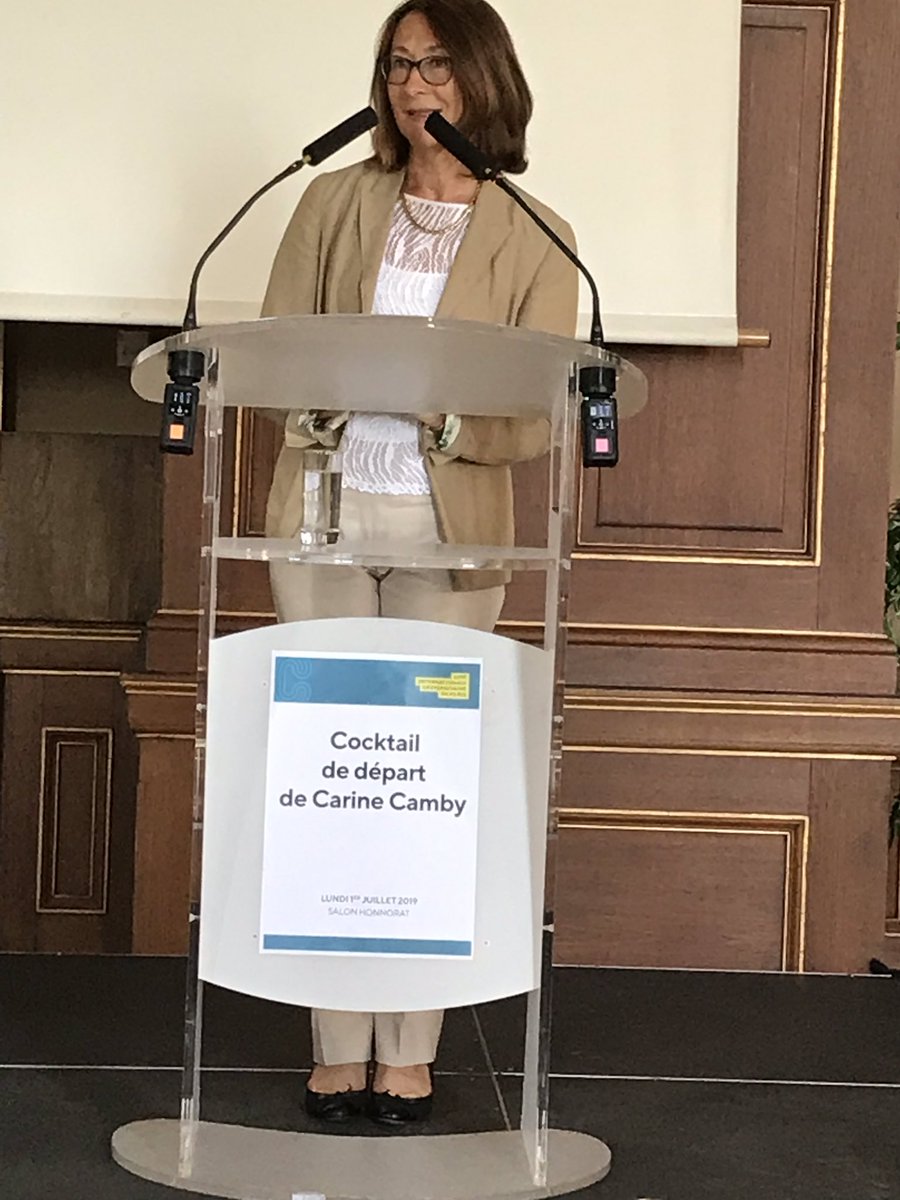 Cérémonie de départ de <a href="/carinecamby/">Carine Camby</a> de la Cité internationaleuniversitaire de Paris. Entre émotion pour les liens humains interrompus et hommage pour l’immense travail accompli, célébré par @JeanmarcSauvé, en présence de toute la Cité.