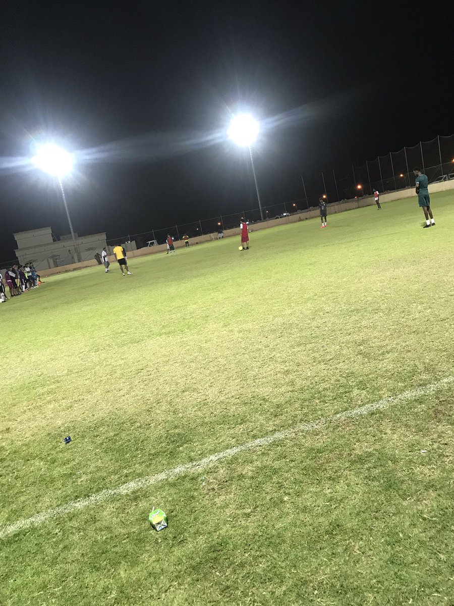 AlRuwaisTeam's tweet photo. جانب من استعداد الازرق الأولمبي لدوري المراحل السنية بنادي الوحدة 💙 https://t.co/ZNXL1Ee3Qd
